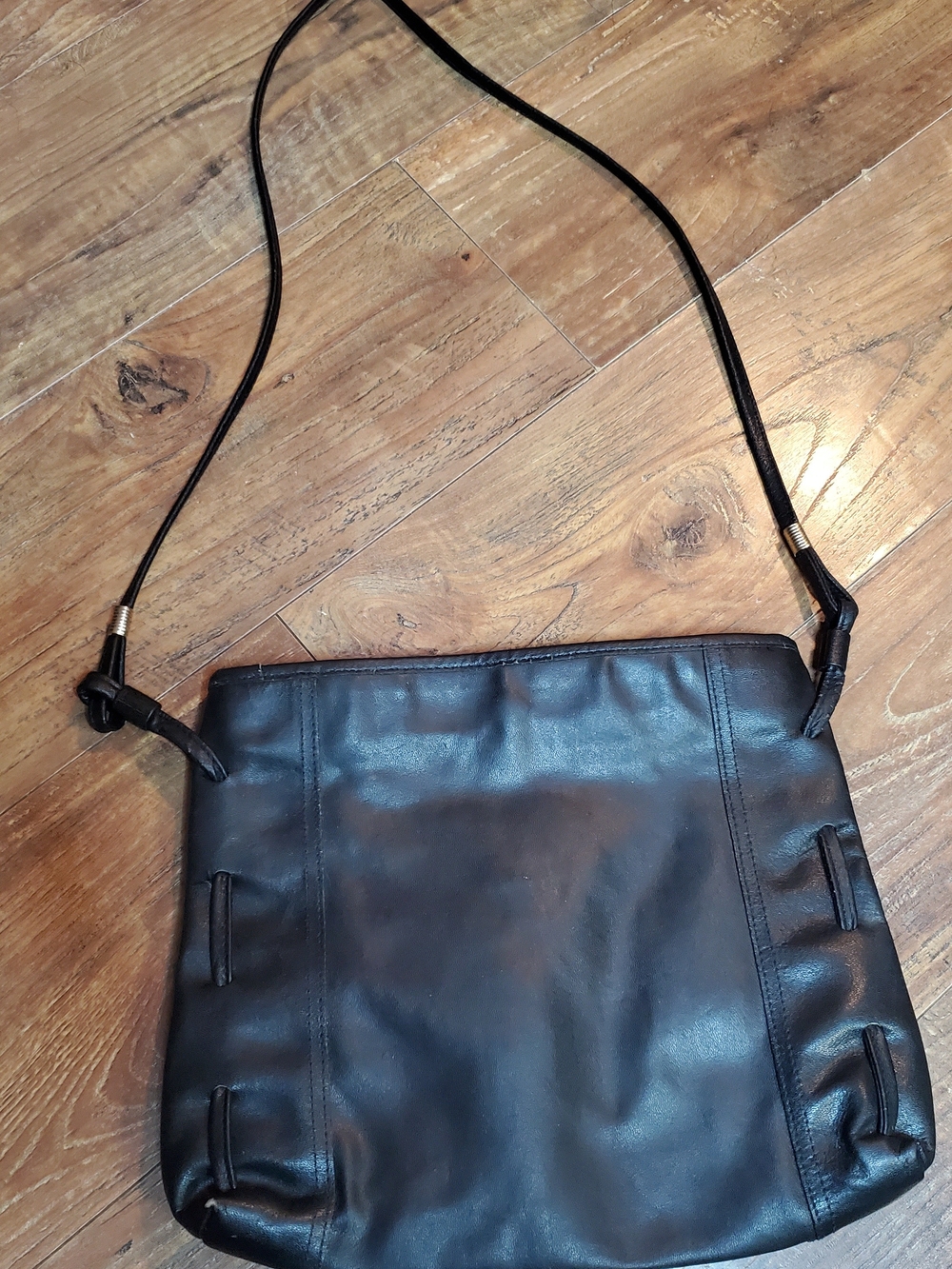 Classic 1990s brand New Fashion Black Leather Crossbody Purse